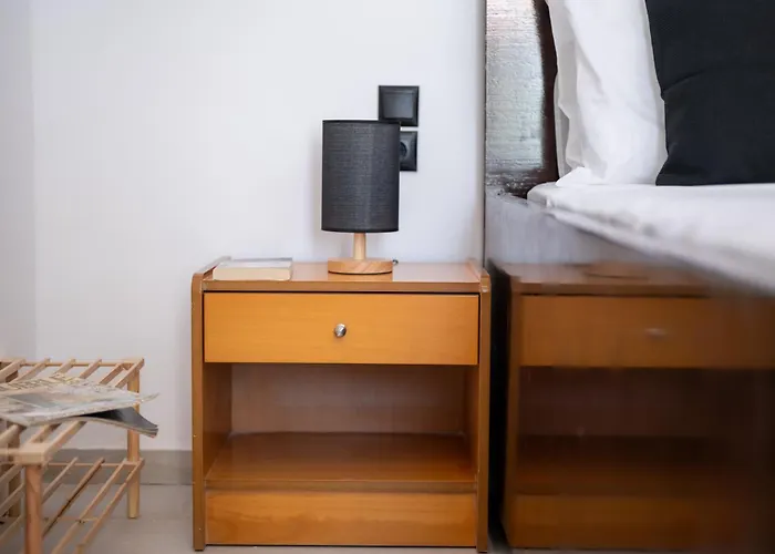 Daire Homes 3 & 4 - Cozy Urban Retreats In The Heart Of *