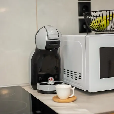 Homes 3 & 4 - Cozy Urban Retreats In The Heart Of Apartmán