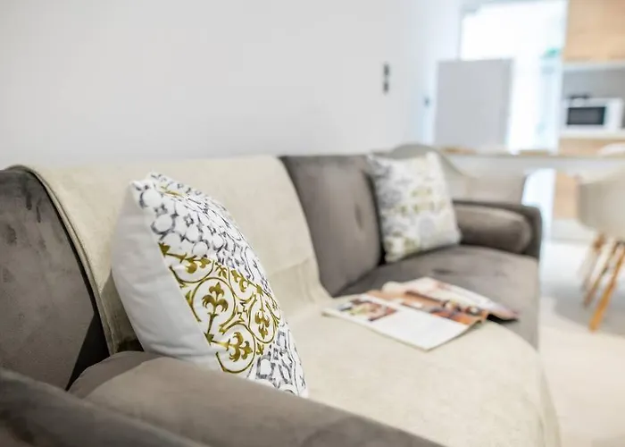 Homes 3 & 4 - Cozy Urban Retreats In The Heart Of Lejlighed Kos By