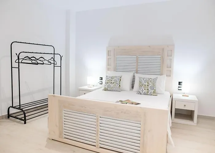 Homes 3 & 4 - Cozy Urban Retreats In The Heart Of Lejlighed *