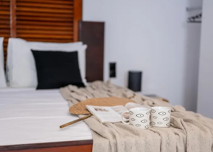 Homes 3 & 4 - Cozy Urban Retreats In The Heart Of * Kos By